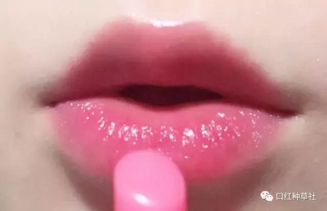 纪梵希小粉皮和迪奥变色唇膏,纪梵希小羊皮唇膏试色