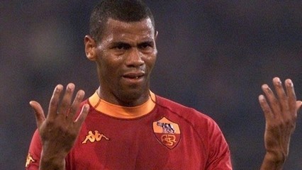 足球传奇球星退役合集,足坛十大球衣退役巨星盘点