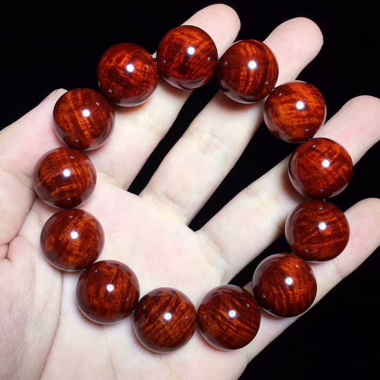 小叶紫檀金星手串多少钱,小叶紫檀手串怎么看真假