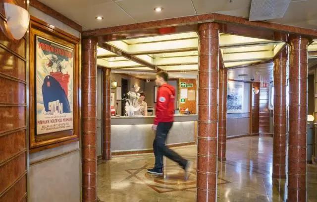 极地探险队员,极地探险邮轮旅行