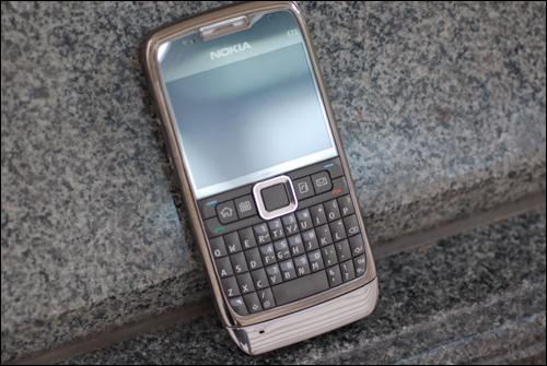 逝去的全键盘手机