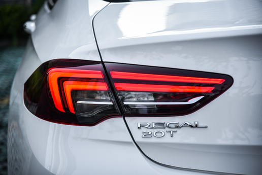 别克君威2.0t2024款性能测试,1.5t配9at变速箱怎么样君威