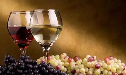 哺乳期妈妈尿酸高的饮食办法,哺乳期妈妈饮食对宝宝有害吗