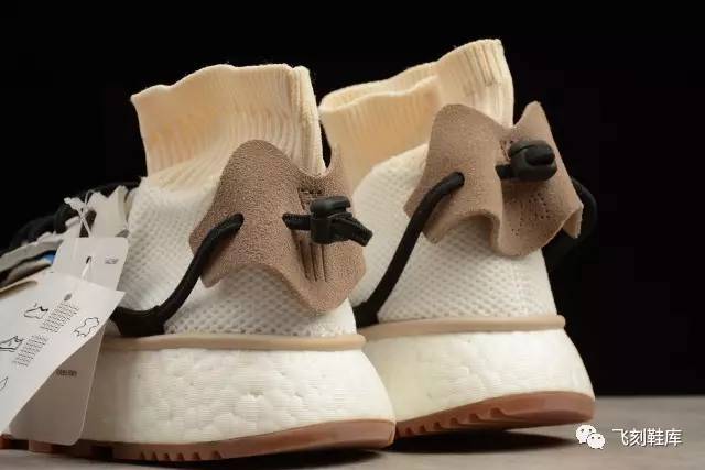 将曾经的亚历山大大帝穿在脚上是一种什么样的感受，AdidasALEXANDERWANG