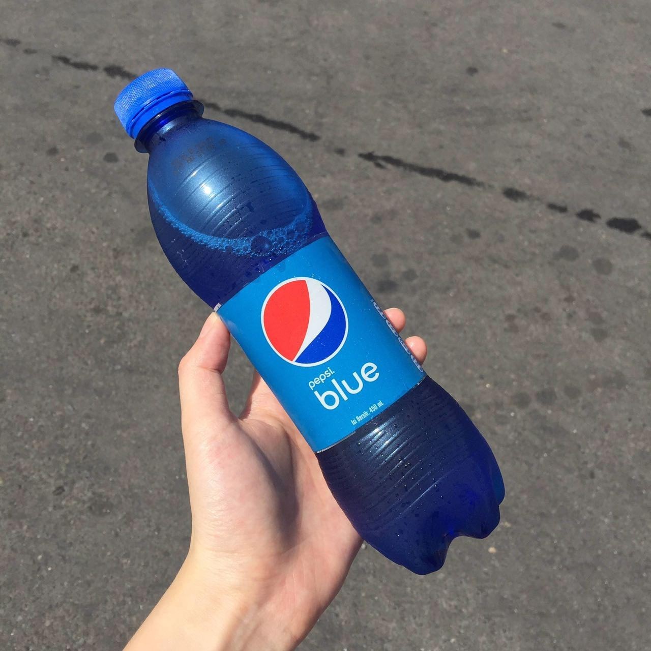 网红蓝色百事可乐,蓝色可乐有色素吗