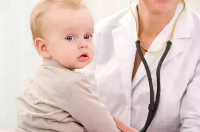 一岁宝宝误食蜂蜜,新生儿误食蜂蜜怎么补救