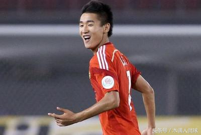 中国u23韦世豪绝杀日本视频,u23亚洲杯韦世豪一条龙遗憾中柱