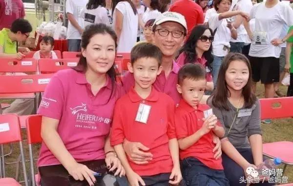 黄多多和李嫣谁有楷模,李嫣黄多多年收入