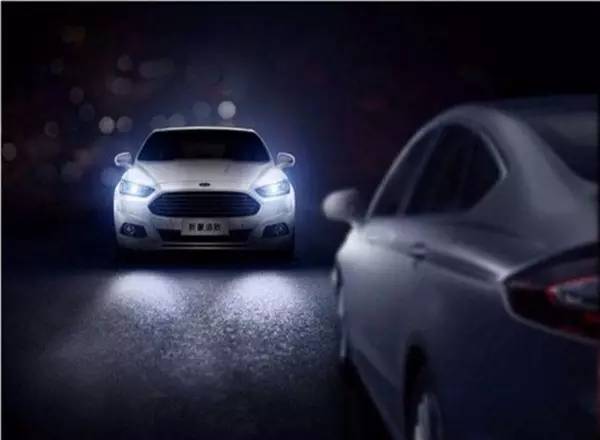 汽车大灯光线不一样还不够亮？用这几招，立马见效！