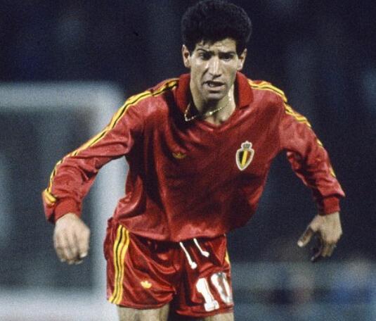 足坛六十大经典,足坛60大新星排名