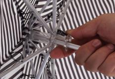 英国女王的彩虹伞,英国女王撑油纸伞