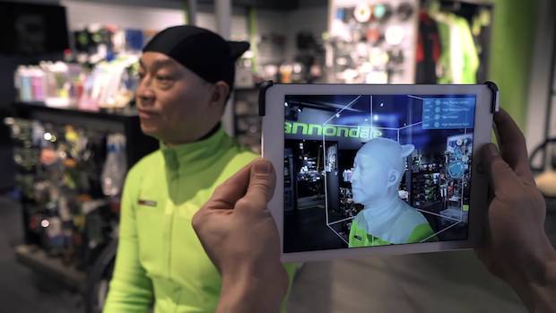 戴眼镜下滑解决方法,戴眼镜怎么防止掉下来