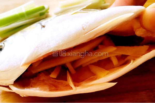 清蒸白鲳鱼怎么蒸才好吃,清蒸鲳鱼要蒸几分钟才好