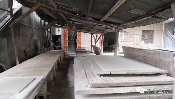 景德镇陶瓷市场有出售旧碗碟吗,景德镇陶瓷市场现状