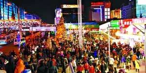 夏日遛娃撒欢搭配绝了,炎炎夏日怎么遛娃