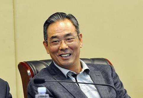 足球身价怎么看,足球球员薪资怎么看