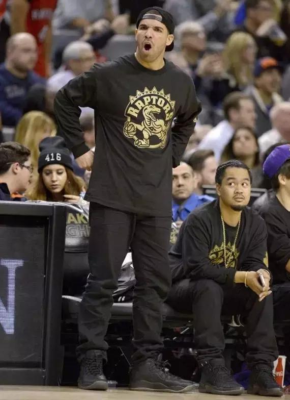 你以为的超级巨星,你以为超级英雄真的会保护世界吗