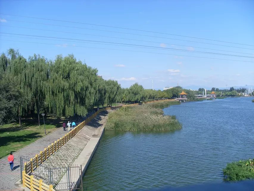 张学文：滴血的记忆｜短篇小说