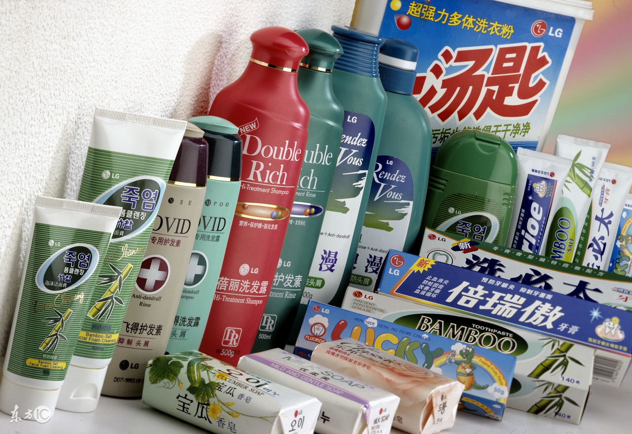 塑料器皿底下，这些三角标关乎你的健康，你不会不知道是什么意思吧？