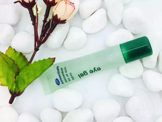 夏季必备清爽不油腻,夏季补水不油腻