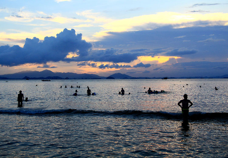 惠州巽寮湾住宿攻略,巽寮湾一天一晚旅游攻略