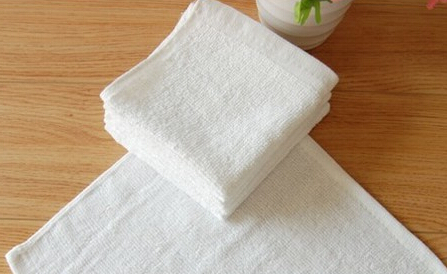 新买的高跟鞋怎么避免磨脚小妙招,高跟鞋前面很硬磨脚怎么办