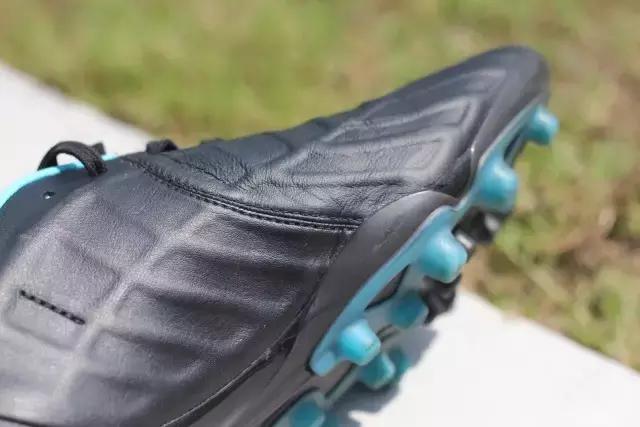 mizuno最新款足球鞋,mizuno袋鼠皮