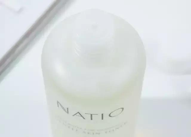 夏季必备清爽不油腻,夏季补水不油腻