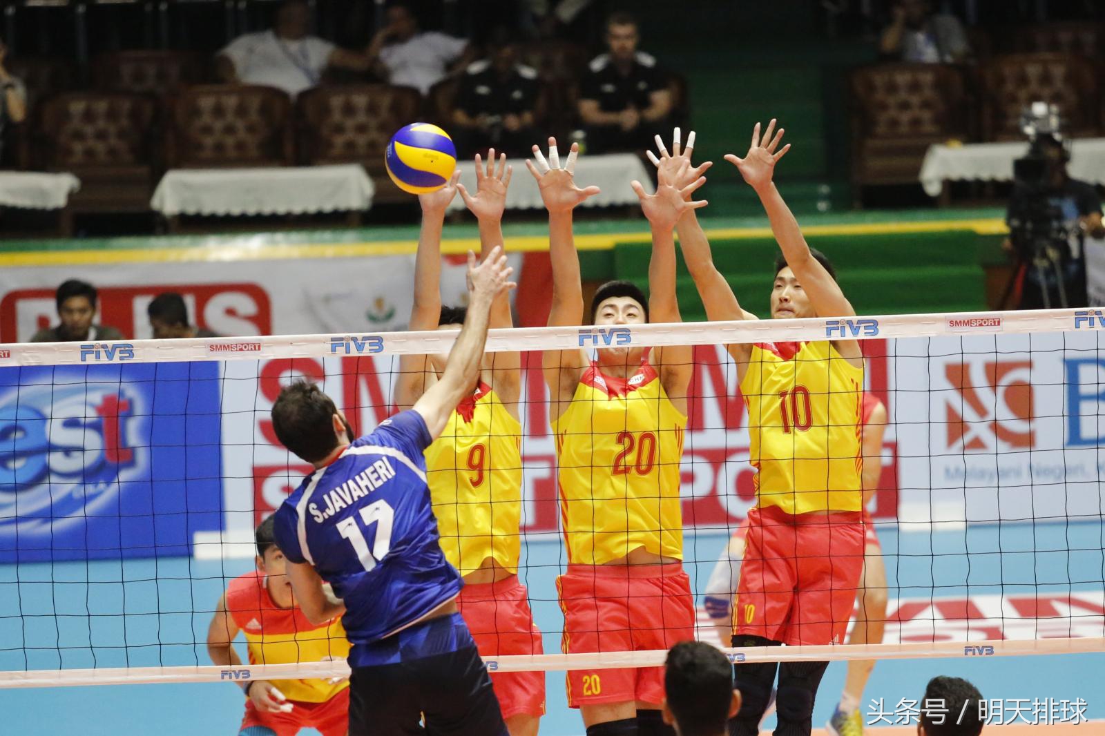 亚锦赛男排半决赛对阵伊朗赢了吗,2021男排亚锦赛中国对伊朗