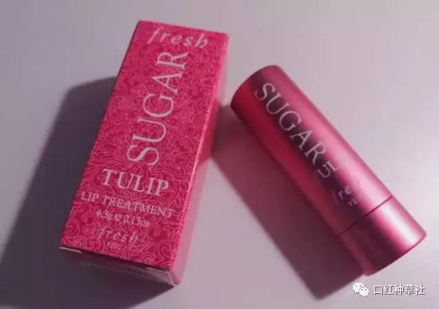 唇色深厚唇适合什么色的口红,唇色深素颜口红不沾杯推荐