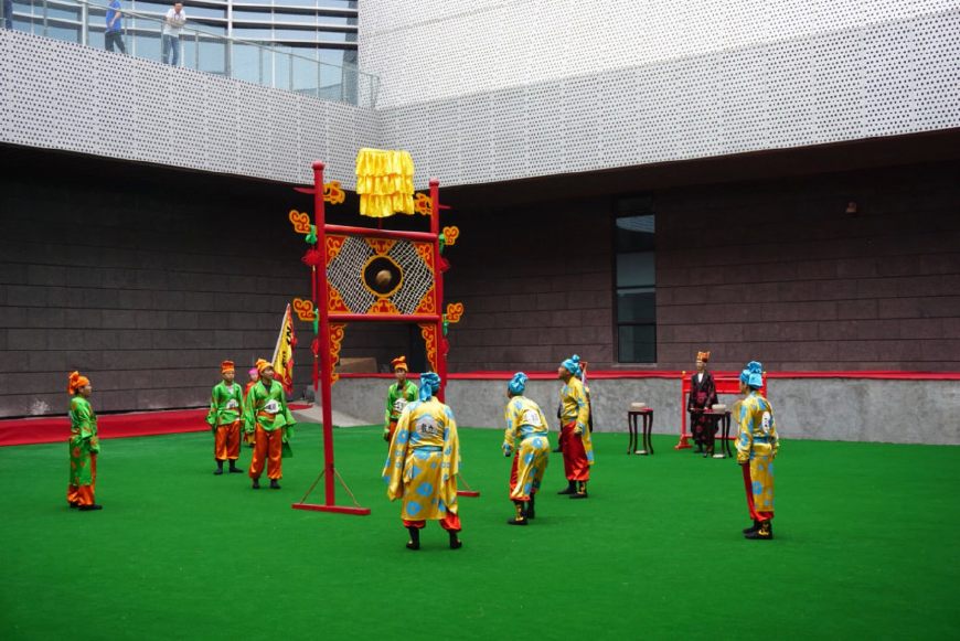 足球巨星评价梅西和c罗谁更强,足球史上最伟大的50大球星