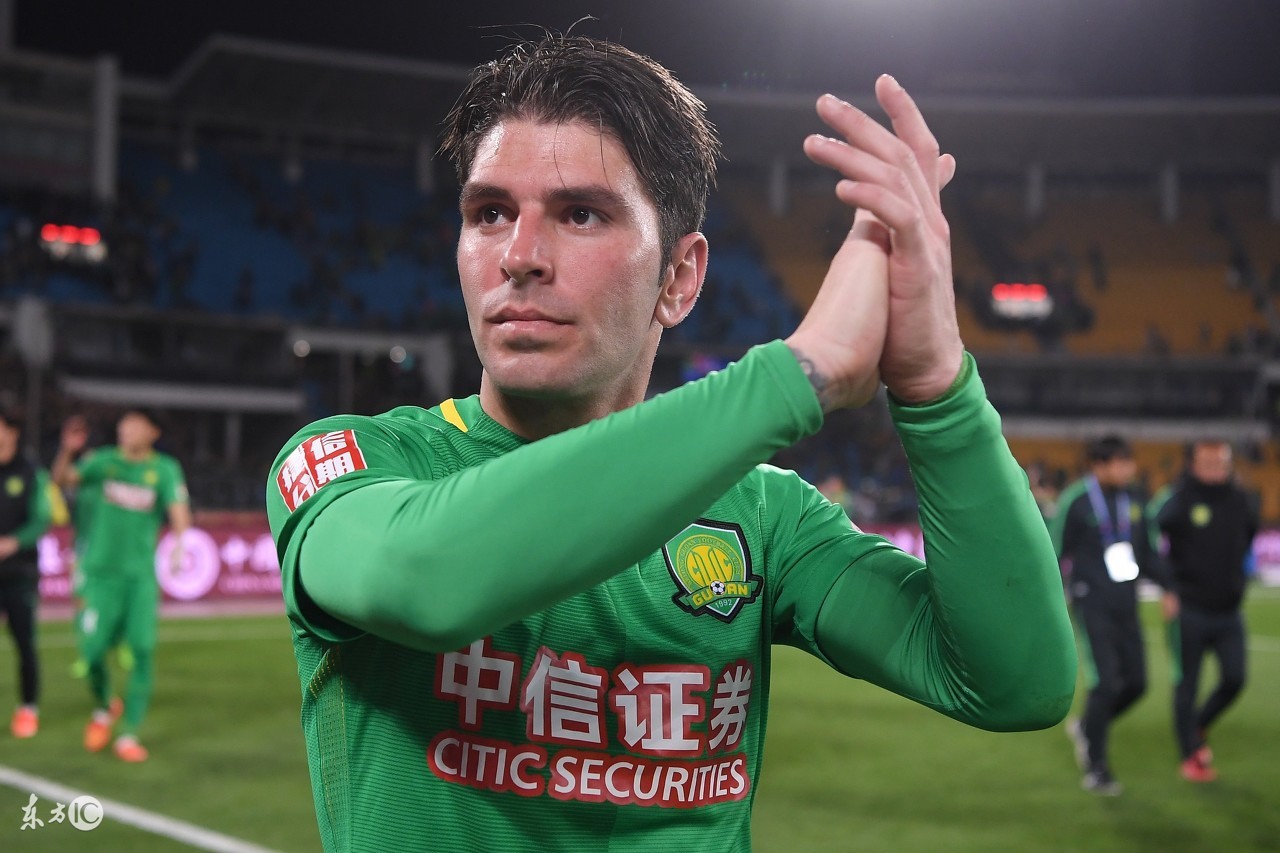 索里亚诺梅开二度中超,索里亚诺点球集锦