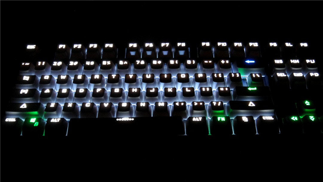 机械键盘如何调节背光,所有的机械键盘都可以调背光吗