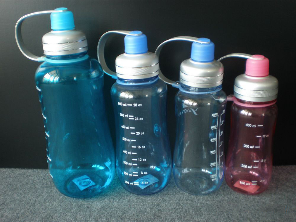 塑料器皿底下，这些三角标关乎你的健康，你不会不知道是什么意思吧？