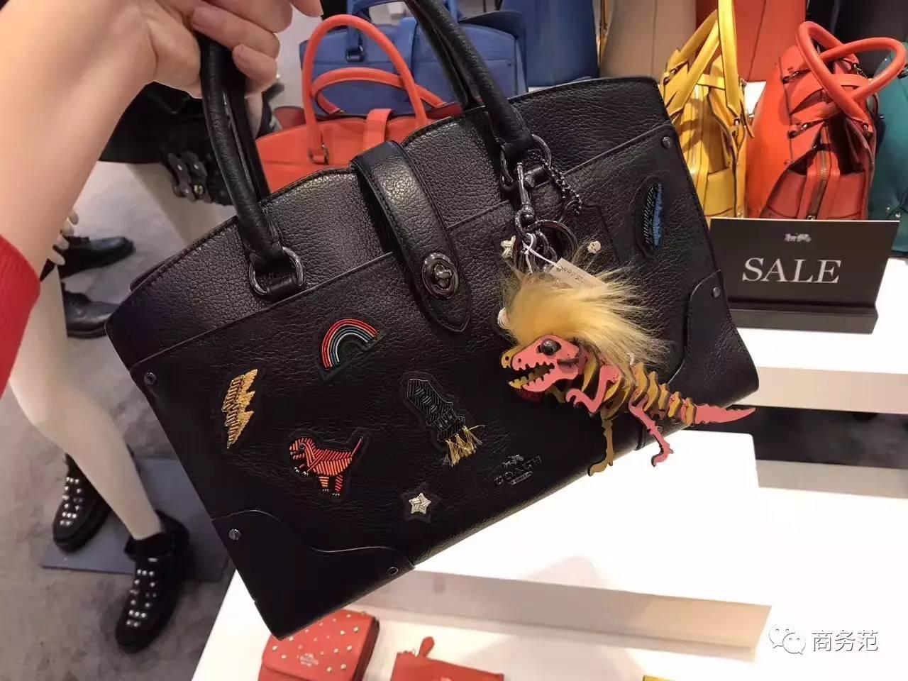 十大轻奢品牌排名前十名,10大轻奢品牌