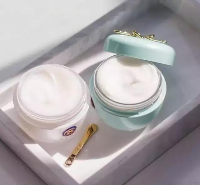 夏季必备清爽不油腻,夏季补水不油腻