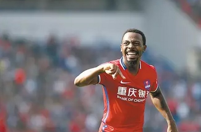 喜子原创｜中超七剑下天山！亚足联写“武侠”，帕托化身天瀑剑！