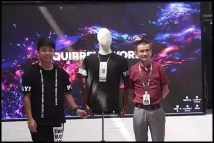 步子迈得太大很容易扯着蛋,步子太大容易扯着蛋下一句