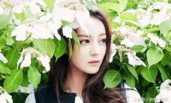 娜扎白到发光完整版,想像古力娜扎一样白得发光