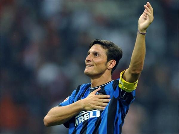 足球传奇球星退役合集,足坛十大球衣退役巨星盘点