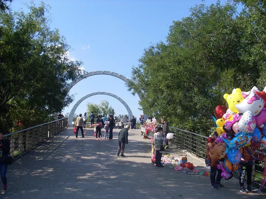 张学文：滴血的记忆｜短篇小说