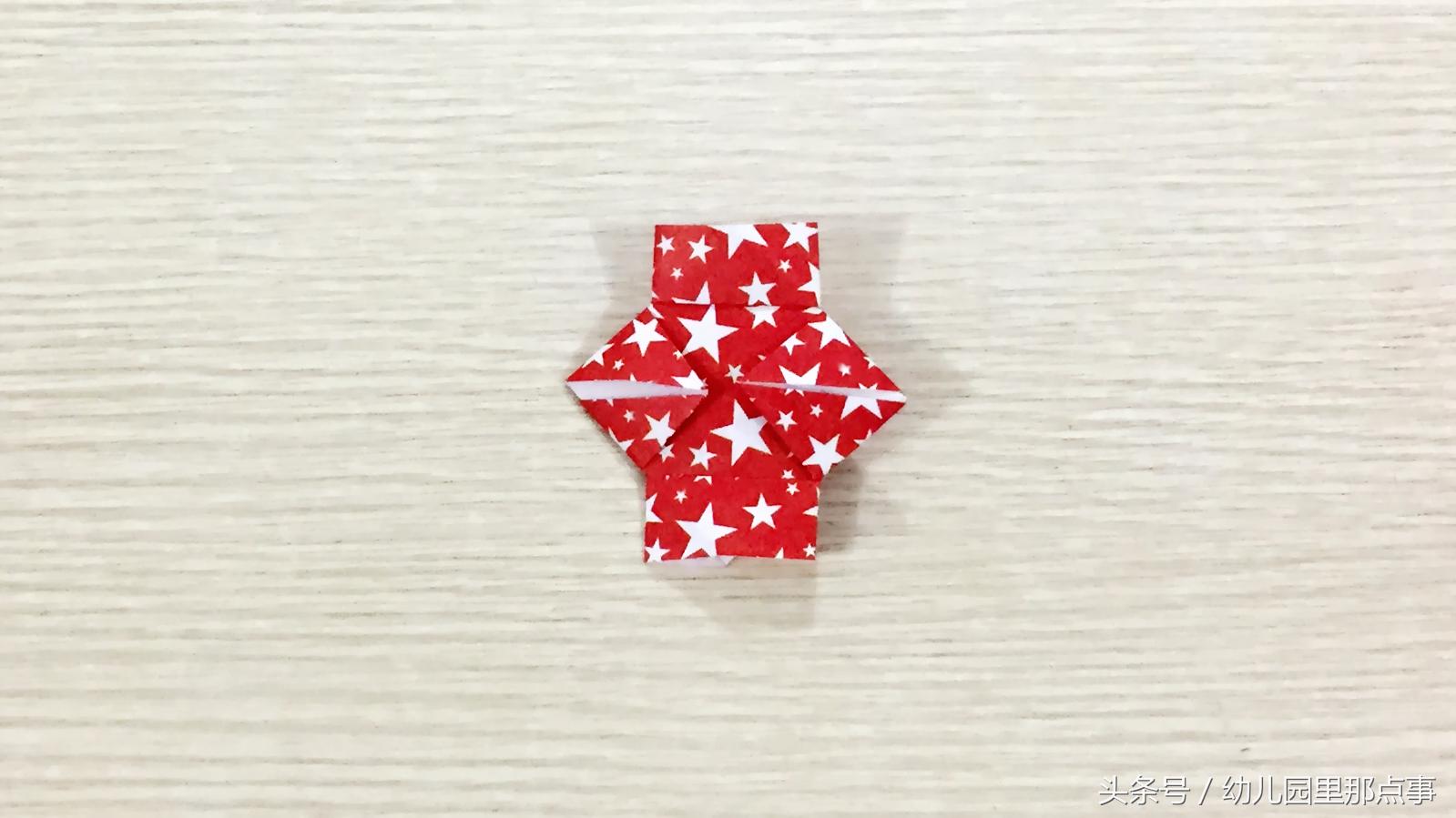 制作剪纸红灯笼的折纸步骤,亲子手工折纸灯笼