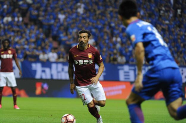 莫雷诺绝杀苏宁2019,申花首发秀莫雷诺