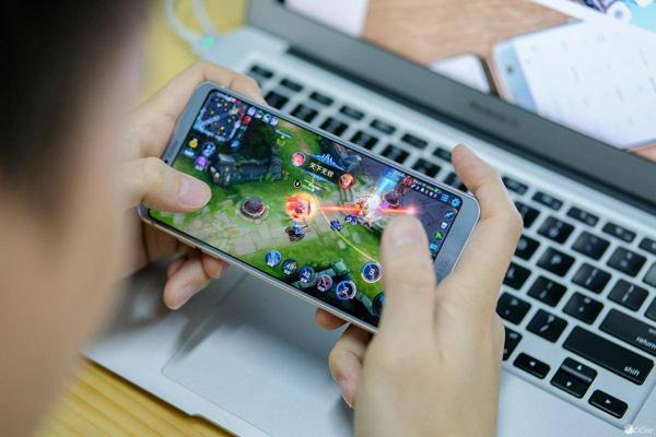 王者荣耀隐藏位置怎么关掉,玩王者荣耀很卡应该怎么优化