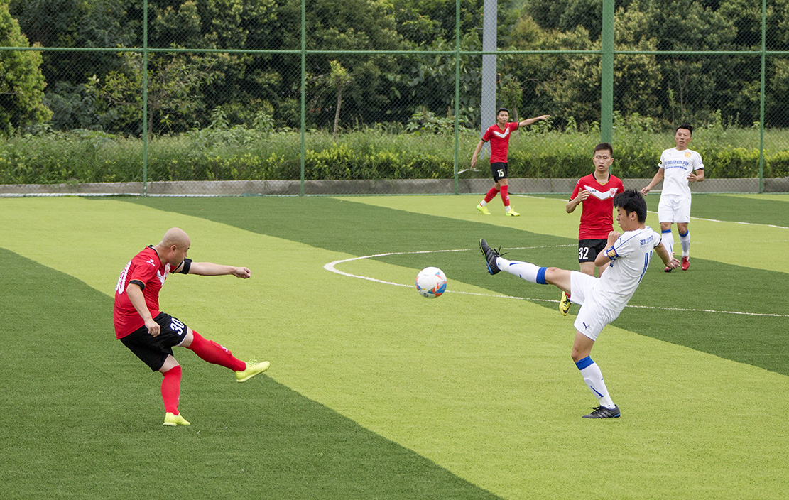 四川成都川渝对抗赛,重庆劲浪足球比赛