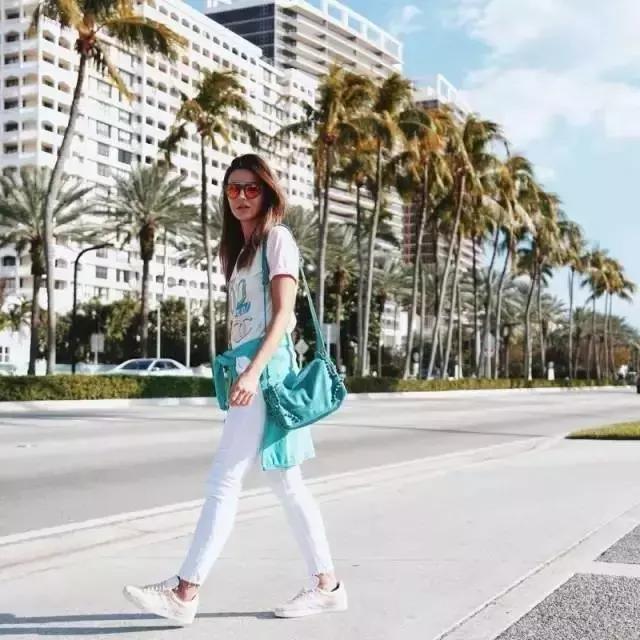 放下小白鞋，这个夏天和小粉鞋谈场恋爱！