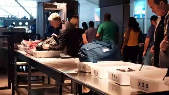 留学生出国机场安检,留学生需提高安全警惕