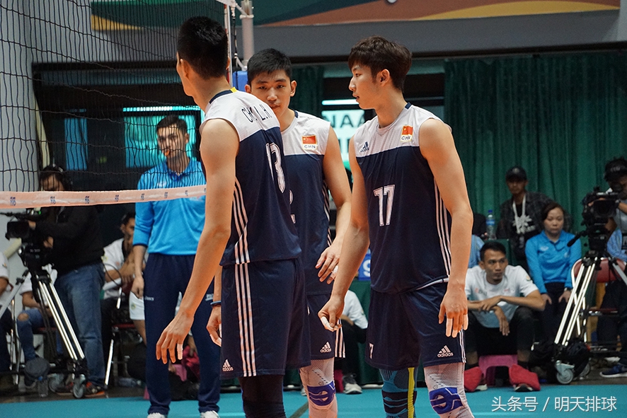 中国男排2-3惜败日本第四局,中国男排邀请赛惜败韩国