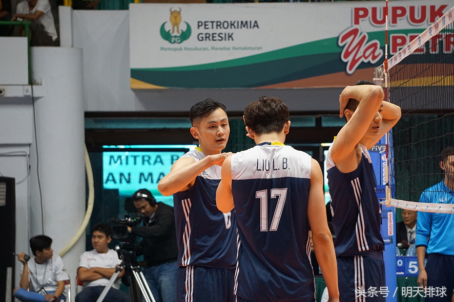 中国男排2-3惜败日本第四局,中国男排邀请赛惜败韩国