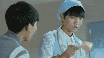 敢于梦想的tfboys,tfboys第一次演出青春修炼手册